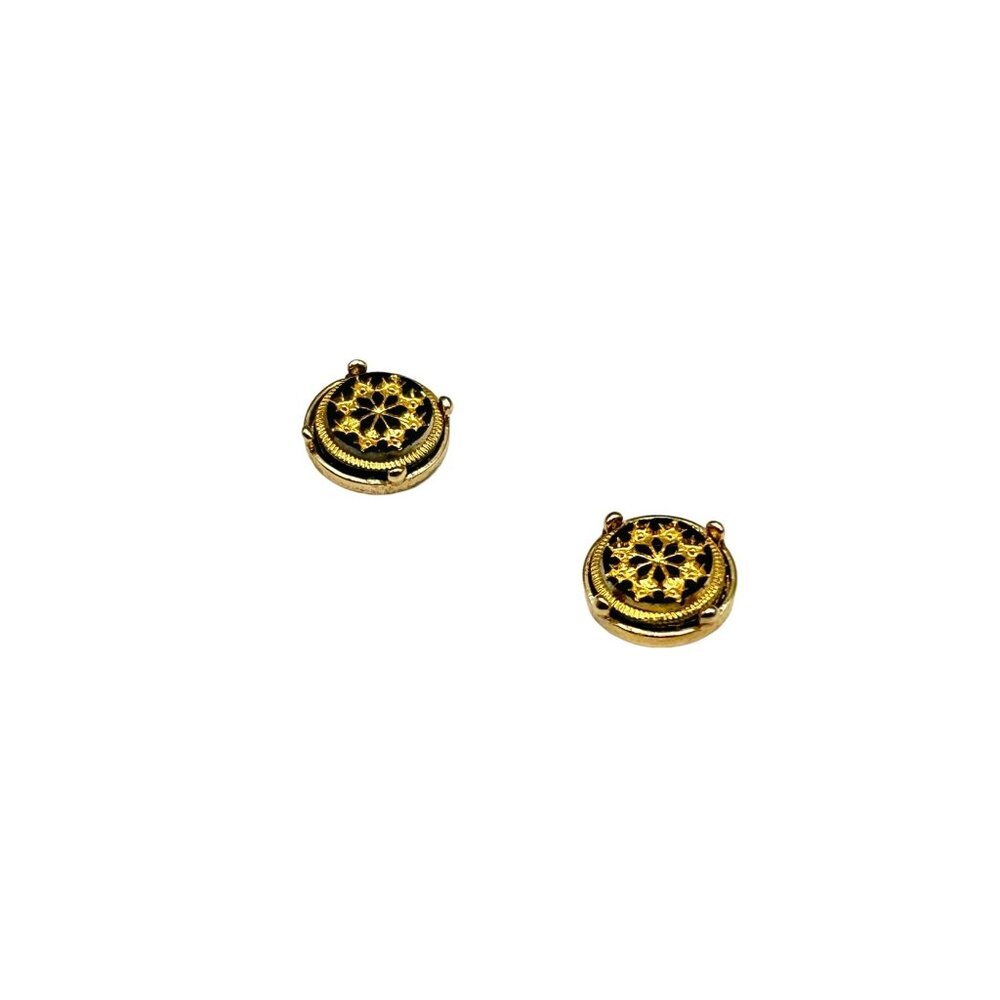 Vintage Gold Tone Round Stud Earrings with Intricate Starburst Design
